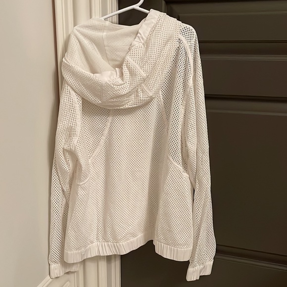 LULULEMON mesh jacket - Picture 3 of 3